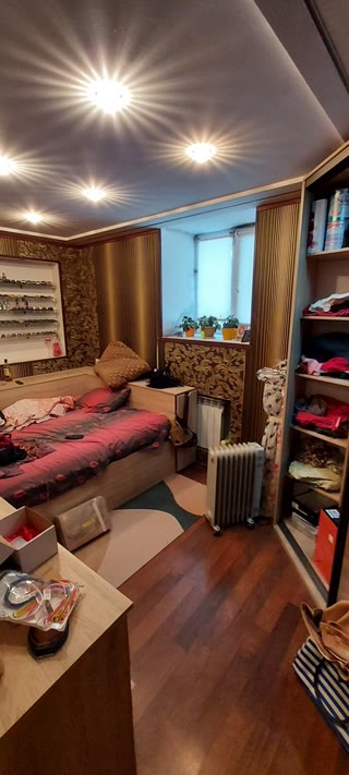 Продам 3к квартиру Баварія