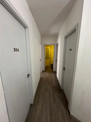 Продается 15-комнатный отель в районе Мтацминде.