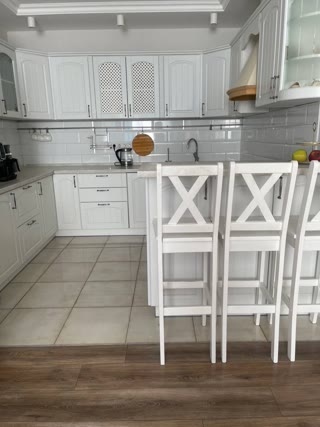 Продаж 3-кімнатної квартири на Позняках в ЖК Телескоп