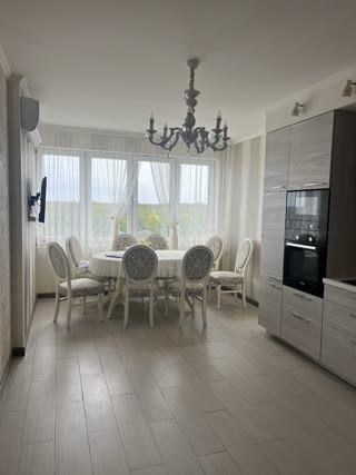 Продається 3к квартира, Дарницький р-н