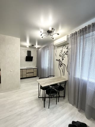 Продається 1-кімнатна квартира, метро Теремки, парк Голосіївський