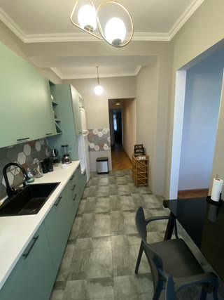 For sale is a 3-room apartment in the center of Saburtalo with a panoramic view of Tbilisi