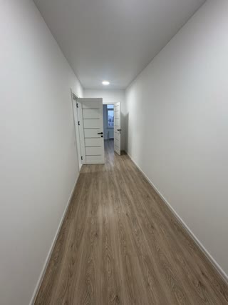 Продаж 2-кімнатної  квартири біля метро Нивки