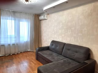 Продаж 2-кімнатної квартири на Позняках
