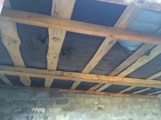 Дачний участок   гараж в місті