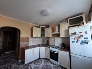 Продаж 3-кімнатної квартири, вул. Наукова