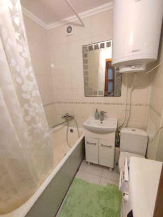 Продам 2-кімнатну квартиру 23 Серпня, Павлове Поле