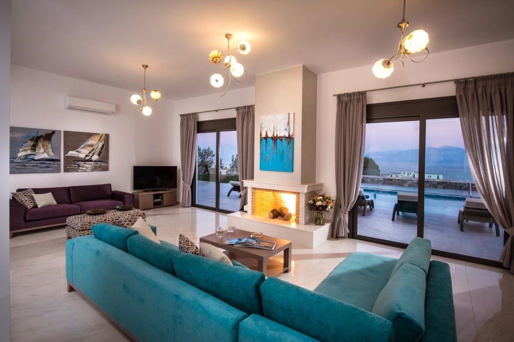 Βίλα 363τ.μ.