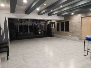 Room (club) in the center, Defenders of Ukraine!