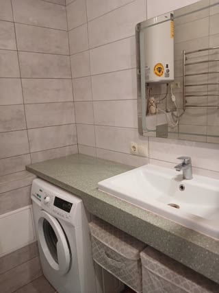Продаж 1-кімнатної квартири на Троєщені в ЖК Преспектива