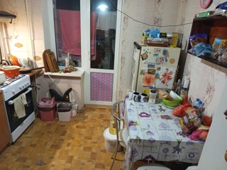 Продаж 4-кімнатної квартири біля метро Академмістечко