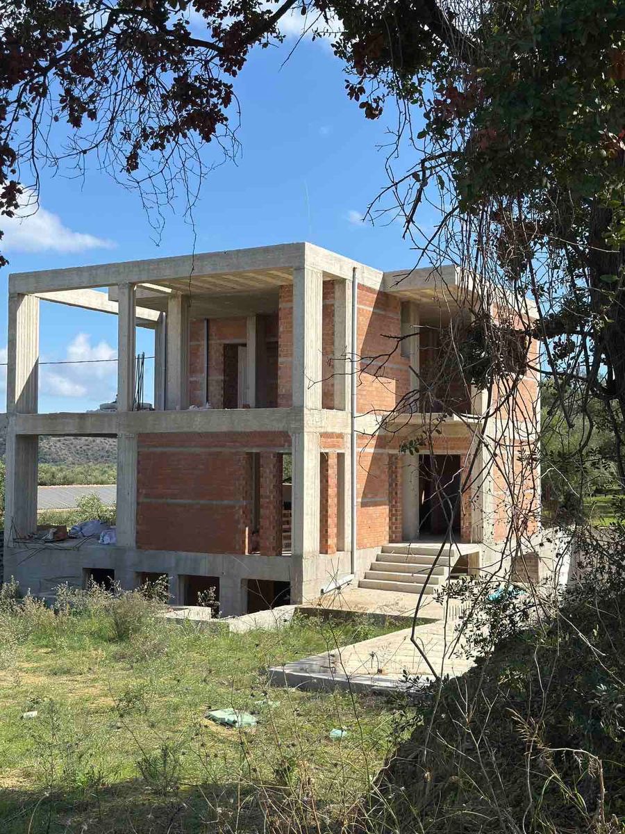 Μονοκατοικία 275 τ.μ.