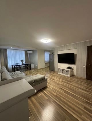 Продам 4х к квартиру Нові будинки Комунальний р-н, Палац спорту