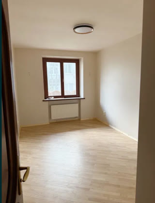 Продаж 5-кімнатної  квартири