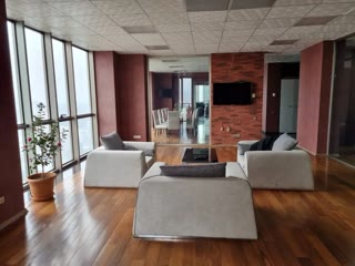 ქირავდება საოფისე ფართი საბურთალოზე