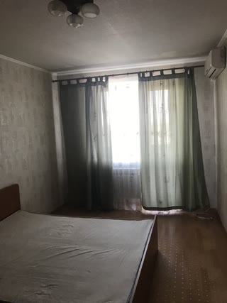 For Sale 3-Room Apartment in Novye Doma
