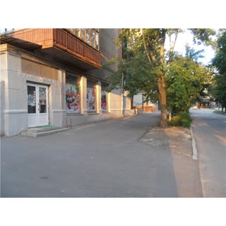 Сдам на каразина 122м