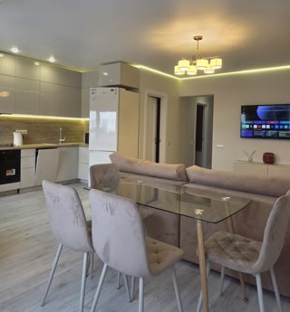 Продаж 2-кімнатної квартири в ЖК Club House на Жулянах