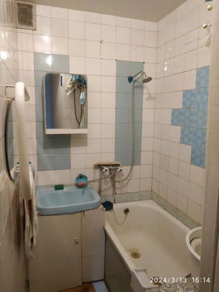 Продам 2 кімнатну квартиру м. Масельського