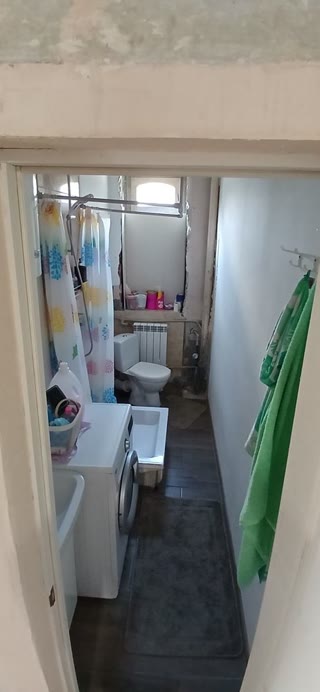 Продам 2к квартиру студію Рогань