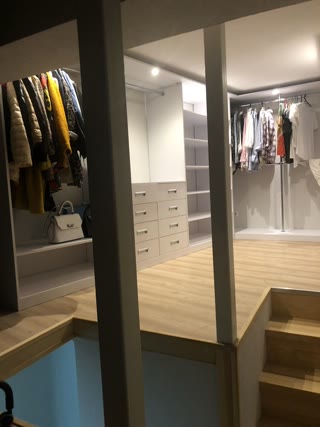 Продам 2х комн квартиру, Малышева