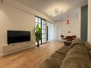 იყიდება 3 ოთახიანი ბინა Well House ქავთრაძეზე