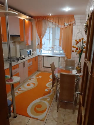 продам 2х кімнатну квартиру