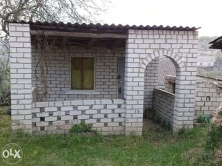 For Sale: House for Reconstruction in p