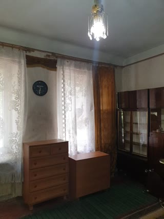 Продам дві кімнати в комунальній квартирі м.Южний Вокзал