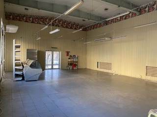 Сдам помещение на морозова,30 светлое ,чистое ,есть мощность, автоном