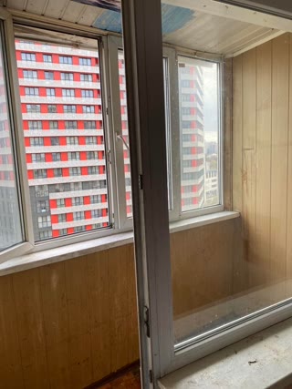 Прдаж 3-кімнатна квартира біля метро Вокзальна