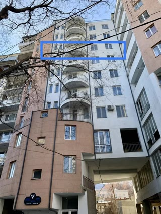 ქირავდება 3 ოთახიანი ბინა ვერაზე