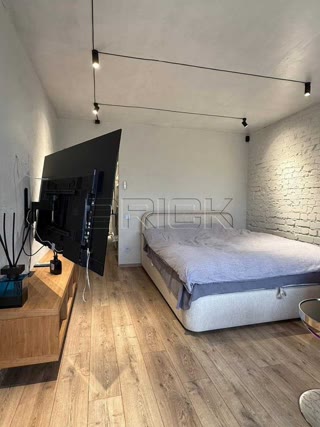 Продаж 1-кімнатна квартири біля метро Лук’янівська
