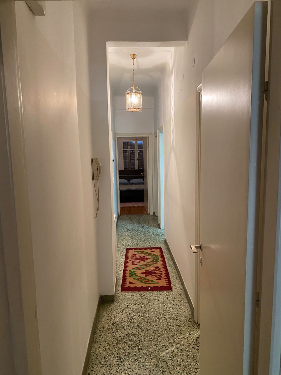 100 m² Apartment