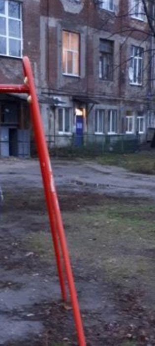 Продам комнату гостиничного типа пл. Защитников Украины