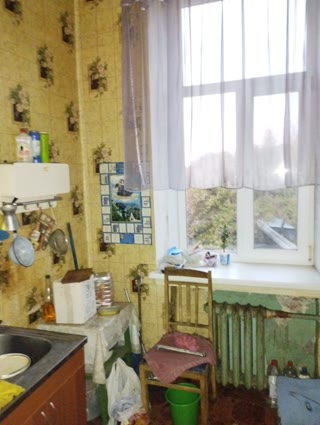 For Sale 2-room Apartment near Sportyvna Metro