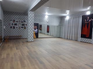 здам в аренду зал 5 хвилин від метро площа Конституції