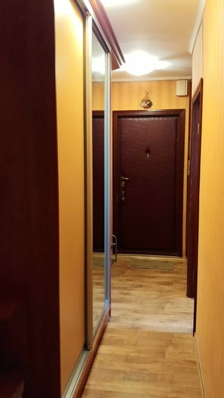 Продам 3х к квартиру Рогань