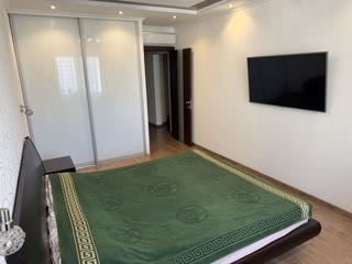 Продаж 3-кімнатної квартири в ЖК “Урлівська”  біля ТРЦ River Mall