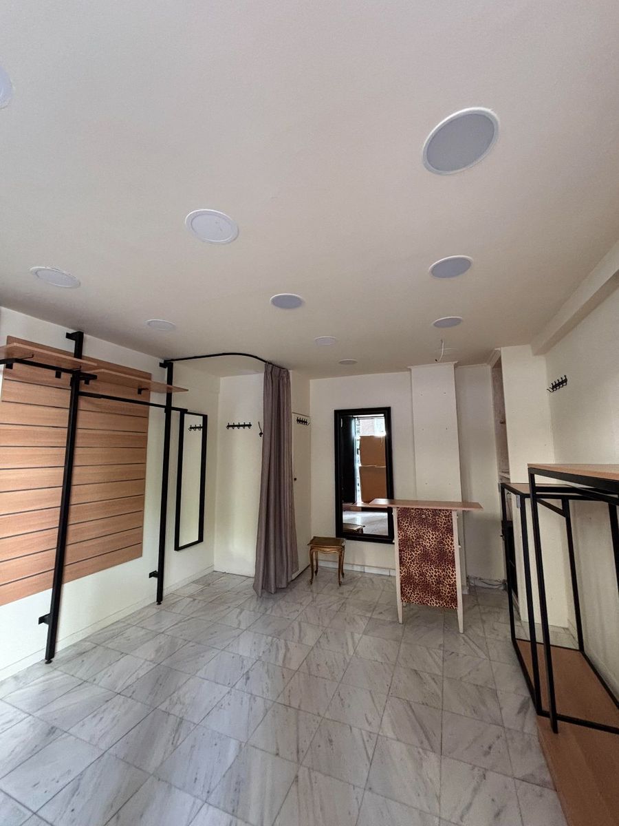 19 m² Store