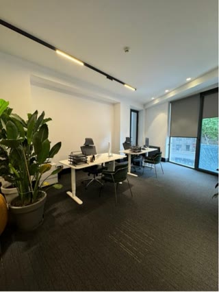 Business center for sale in Vera