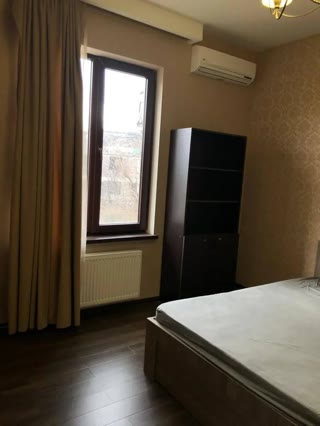 Private house with 10+ rooms for rent in Digomi 1-9