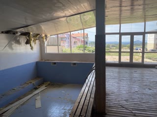 იყიდება  კომერციული ფართი ბაკურიანში