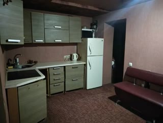 2к  43 кв м кухня 11 кв м 2 поверх 5 поверхового будинка