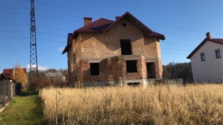 Продаж будинку з великою земельною ділянкою у Винниках