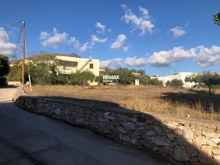 Участок 1352 м²