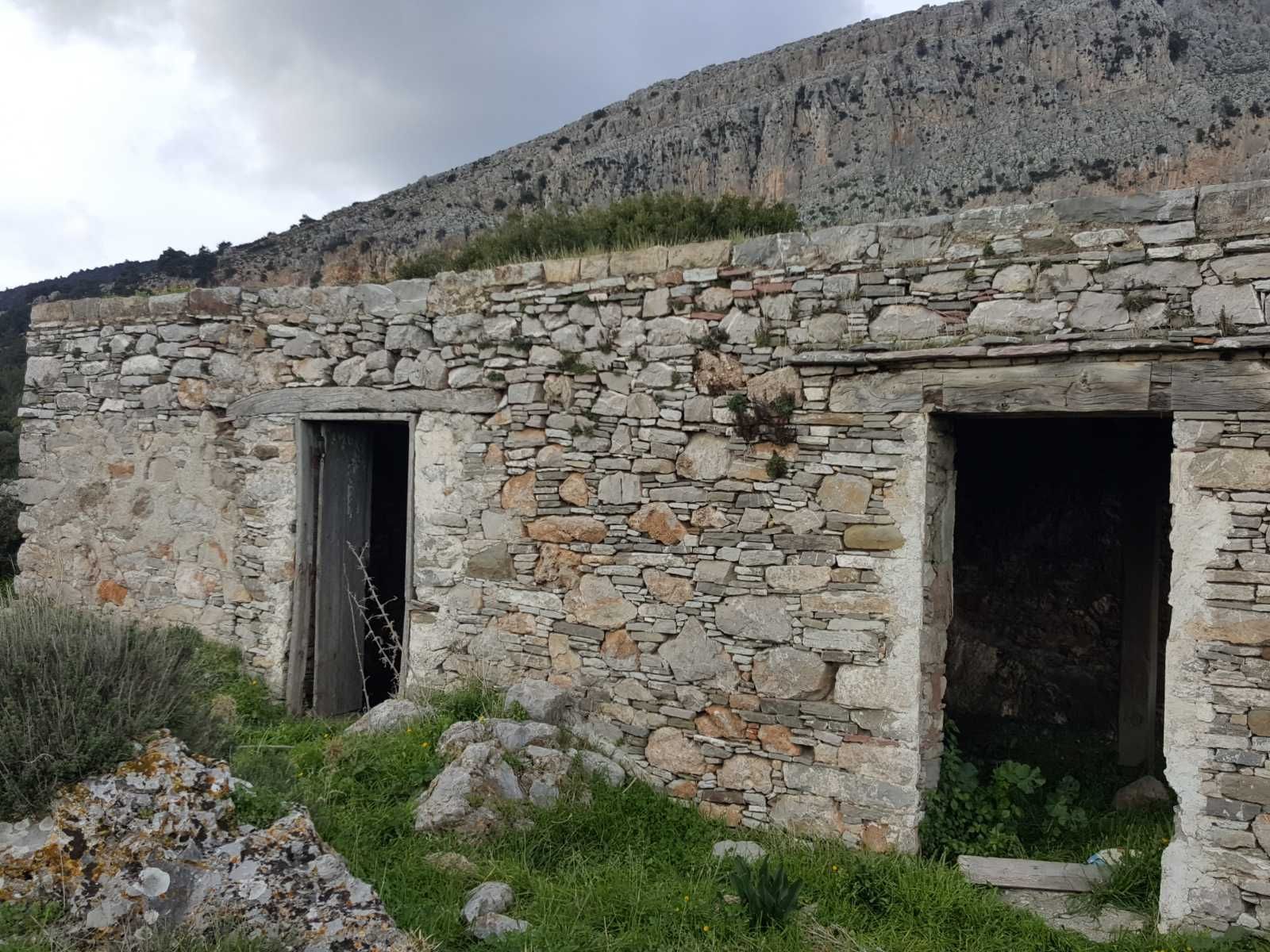 Μονοκατοικία 76τ.μ.