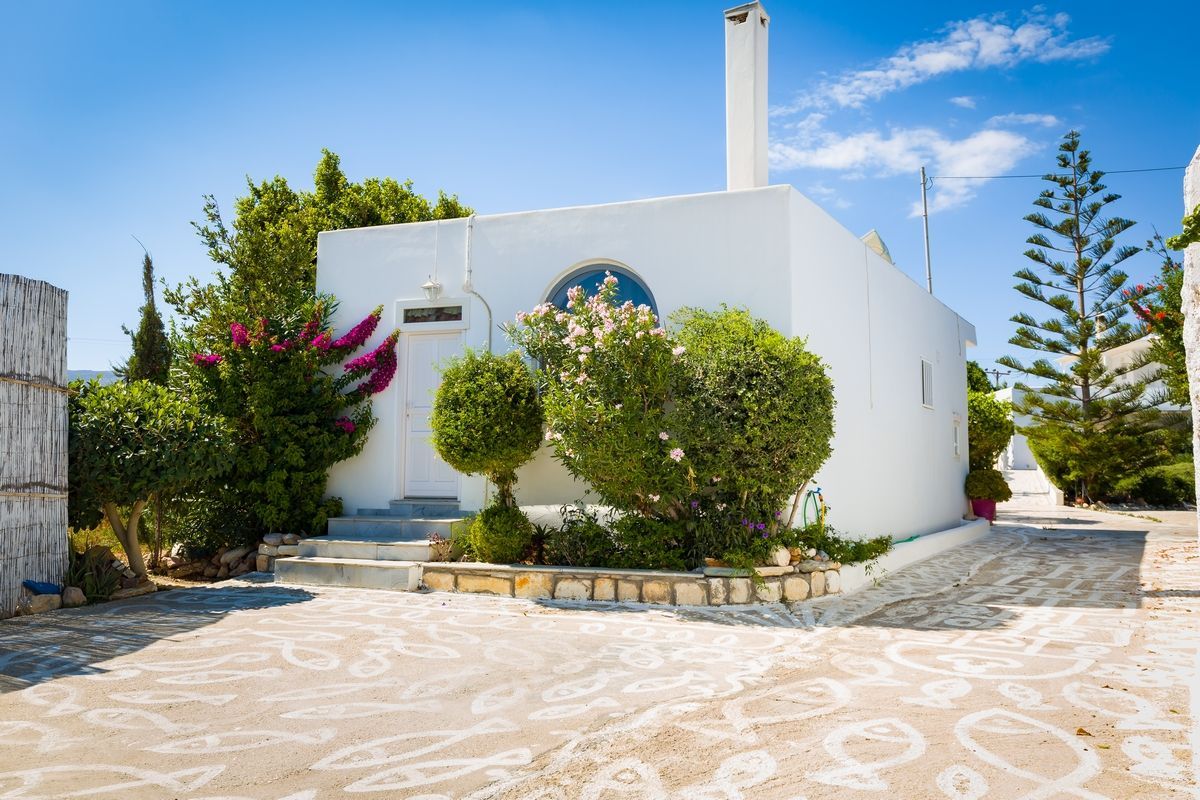 300 m² Detached House