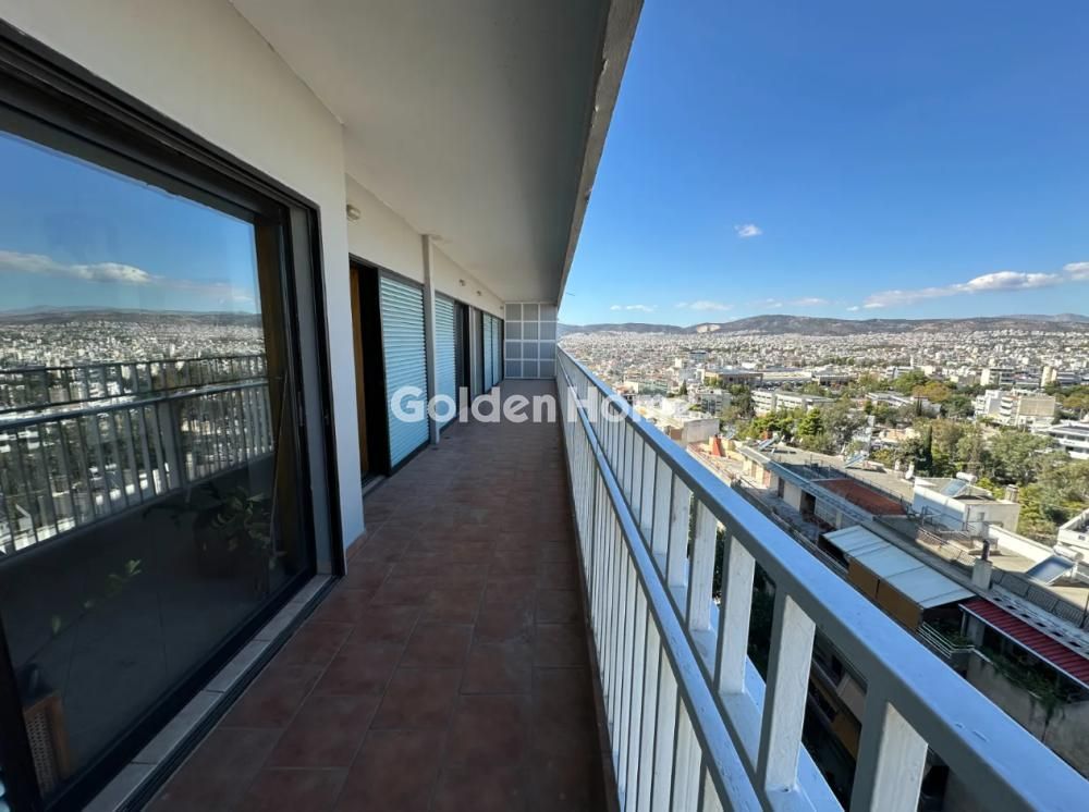 Квартира 110 м²