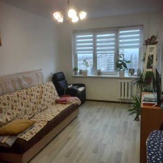 Продаж 3-кімнатної квартири на Відрадному